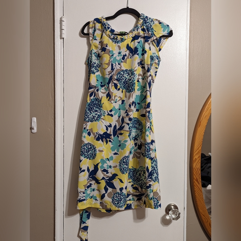 Banana Republic dress, size 8, flower pattern